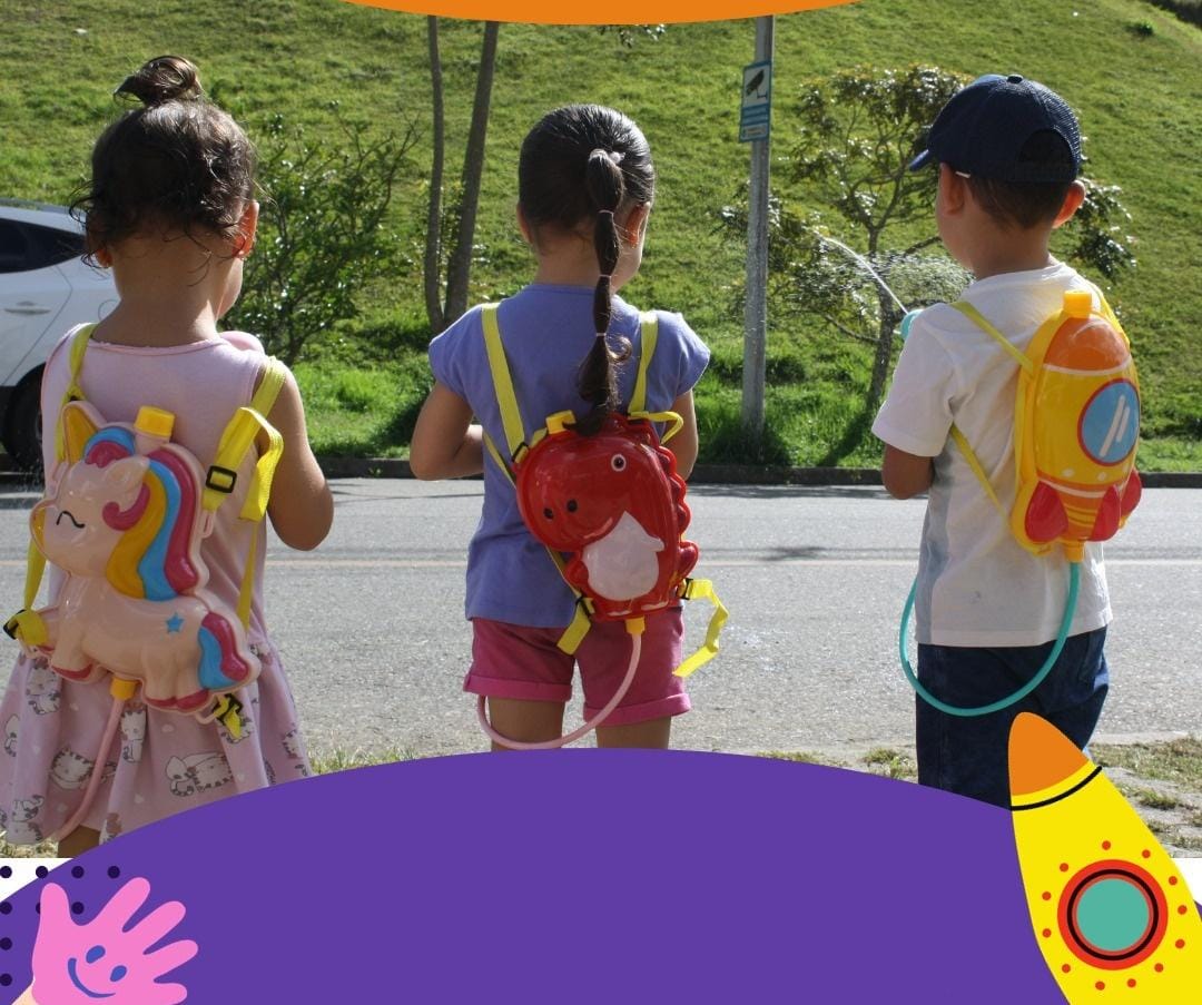 Mochila lanza agua